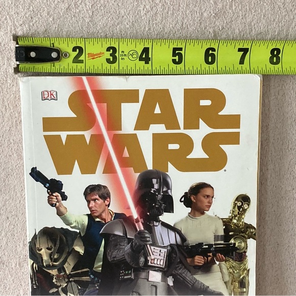 Star Wars Character Encyclopedia Paperback Book-2011-Heroes, Villains, & More! - Picture 7 of 8